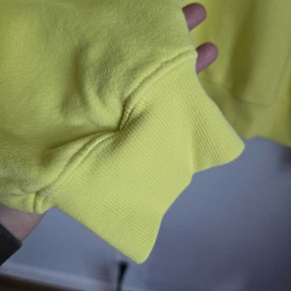 Daydreamer New Here Comes the Rolling Stones Crew Yellow Sweatshirt SZ Large - Picture 5 of 12